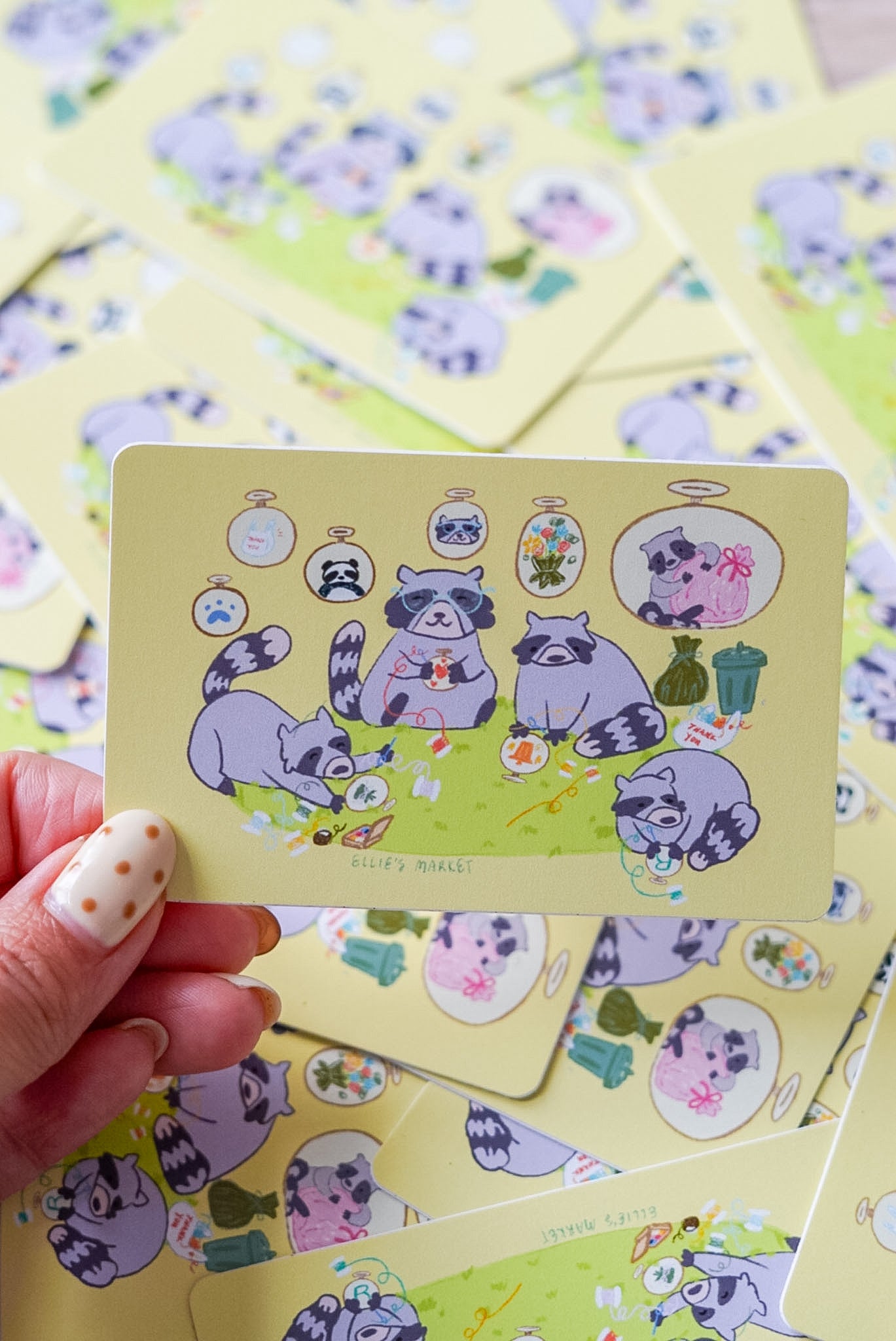 Card Sticker - EMBROIDERING RACCOONS