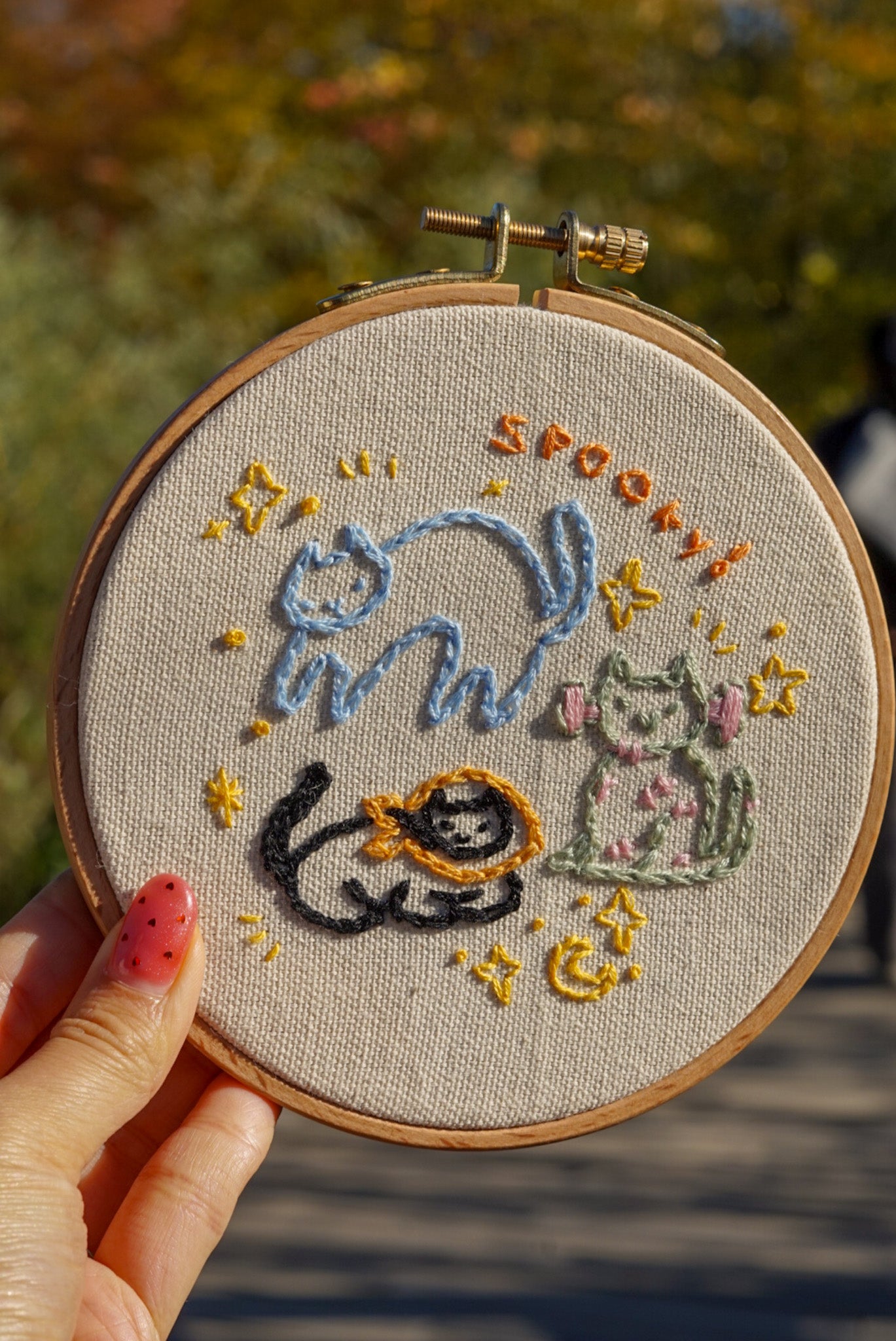 SPOOKY UPCYCLING EMBROIDERY WORKSHOP