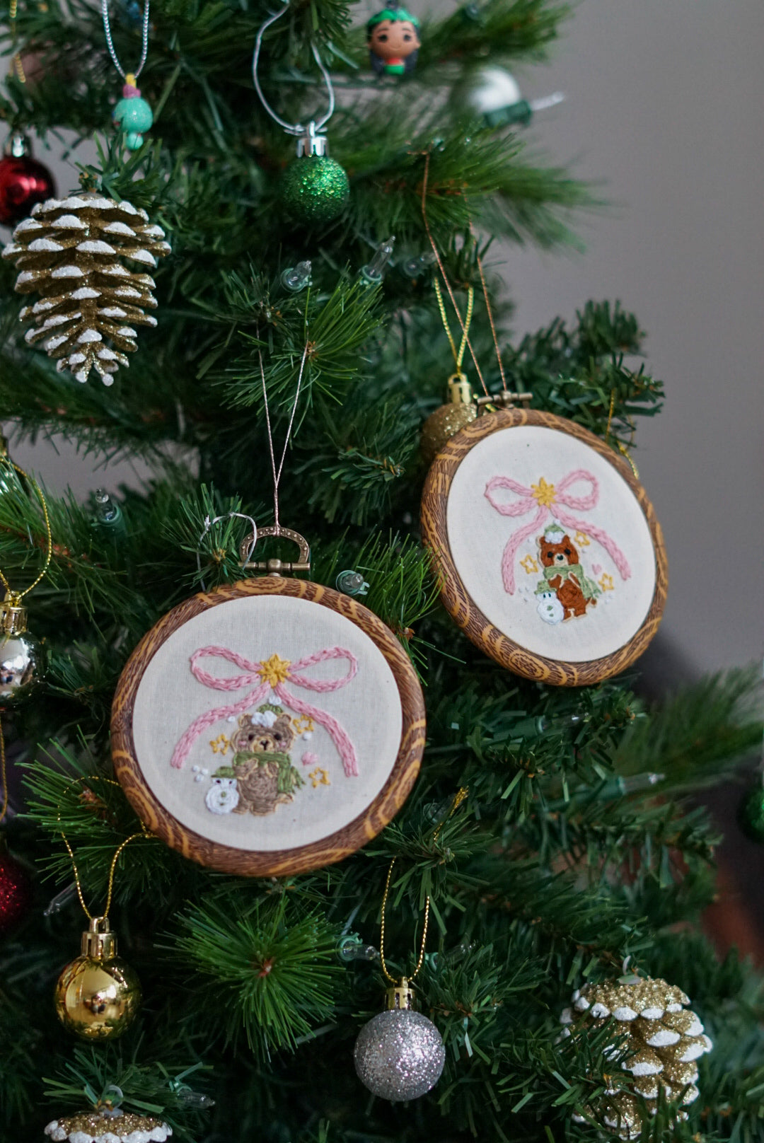 ORNAMENT EMBROIDERY WORKSHOP